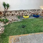 Di Mare House Ваканционна къща